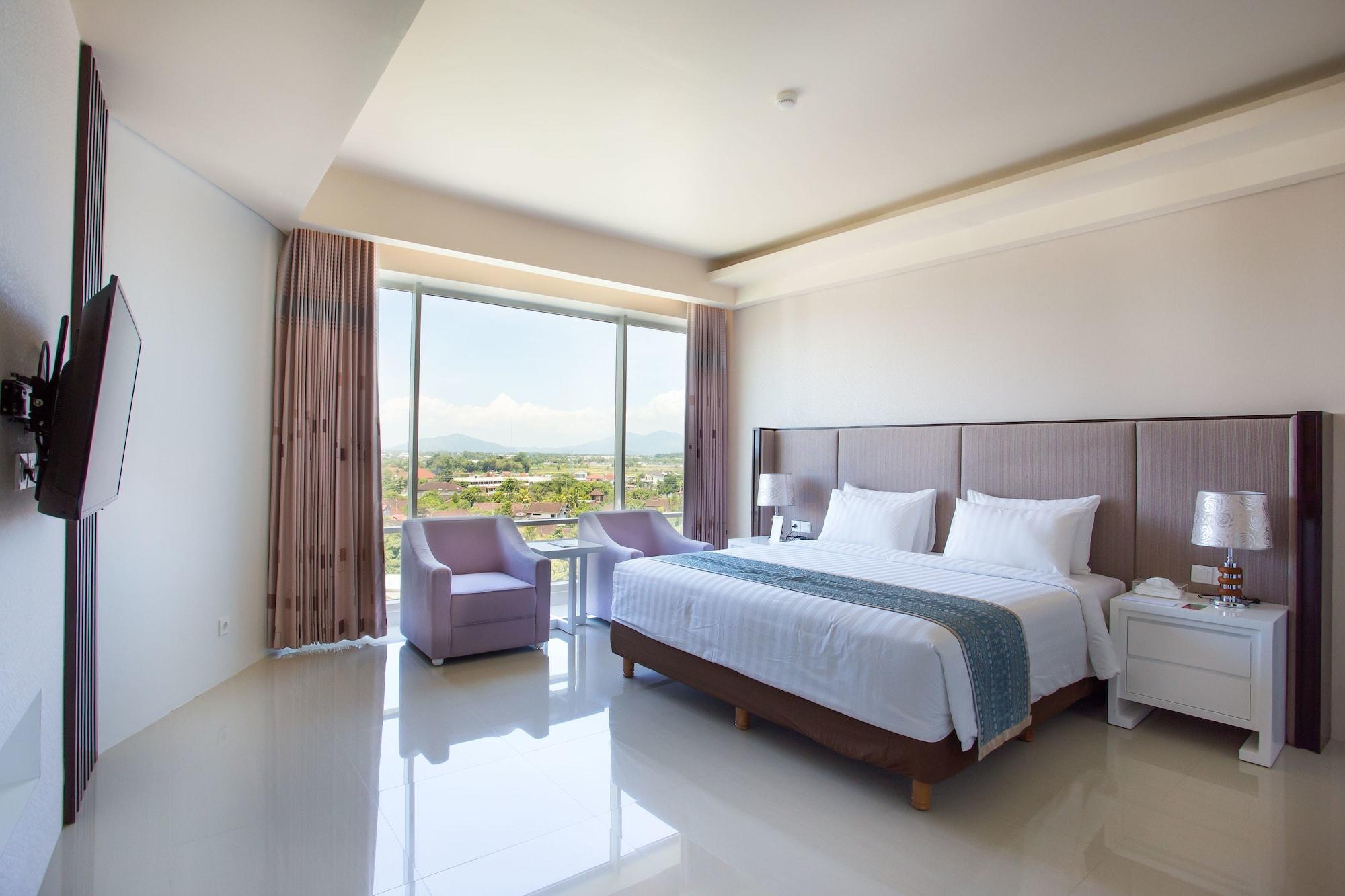 Golden Palace Lombok 4*