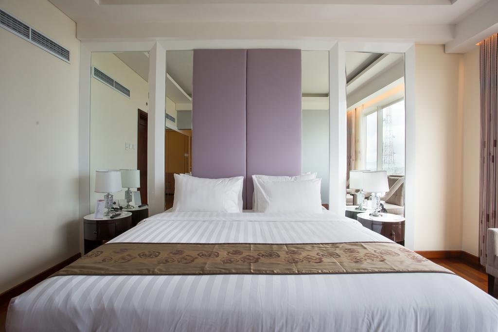Golden Palace Lombok Hotel