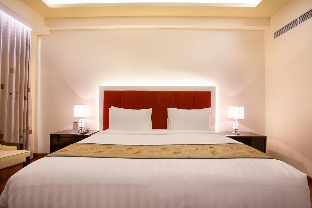 Golden Palace Lombok 4* Mataram
