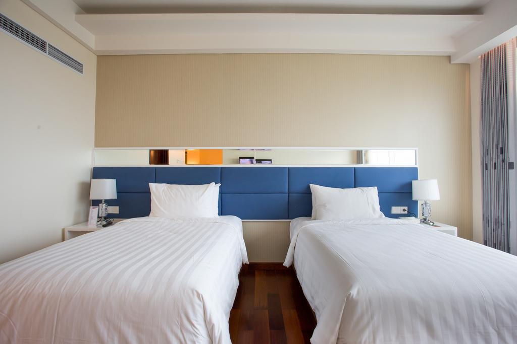 Golden Palace Lombok 4*
