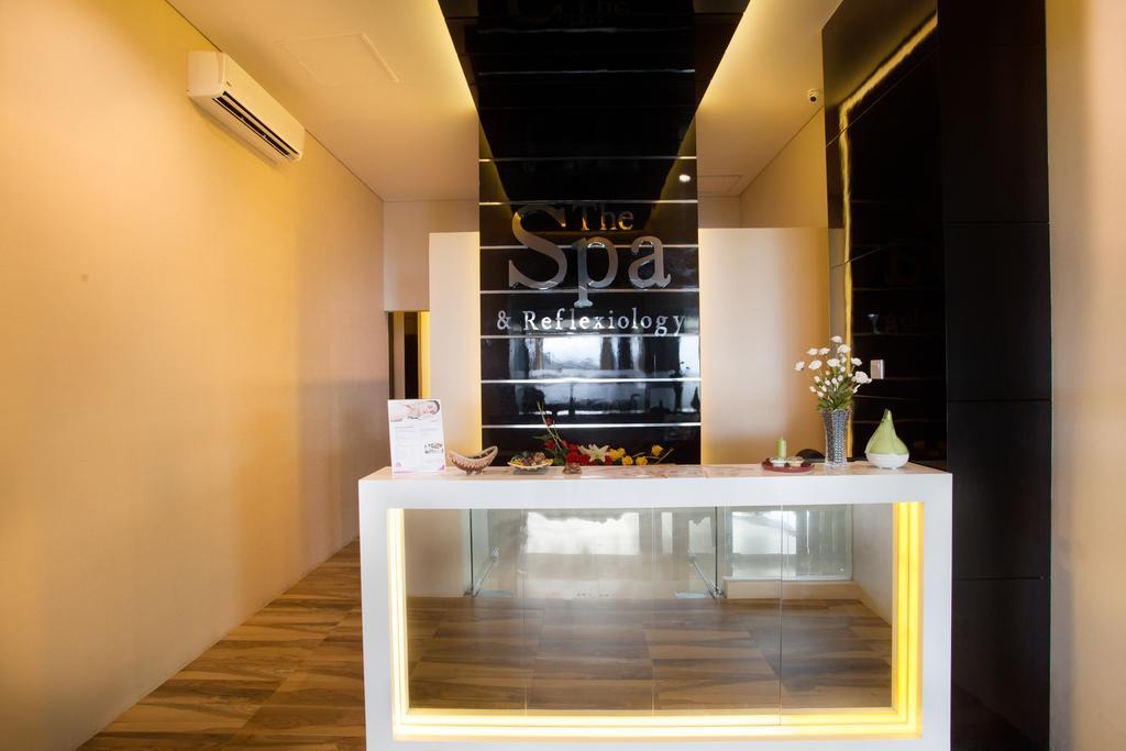 Golden Palace Lombok 4* Mataram