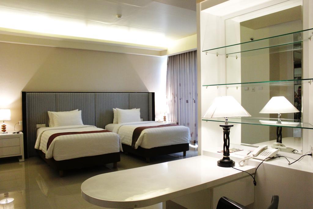 Golden Palace Lombok Mataram