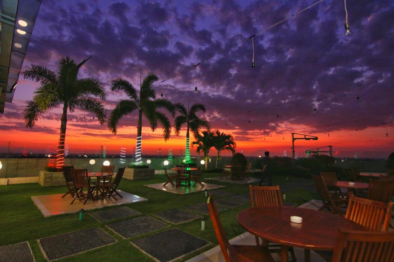 Hotel Golden Palace Lombok 4*